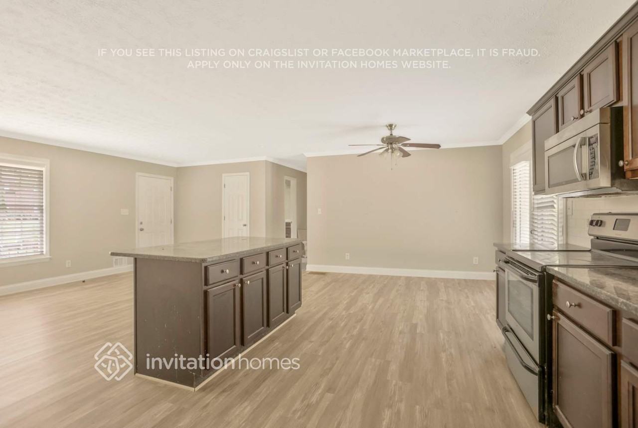 3245 Tulip Dr - Photo 7 of 17