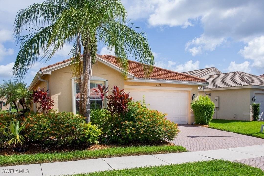 10324 Barberry Ln - Photo 2 of 14