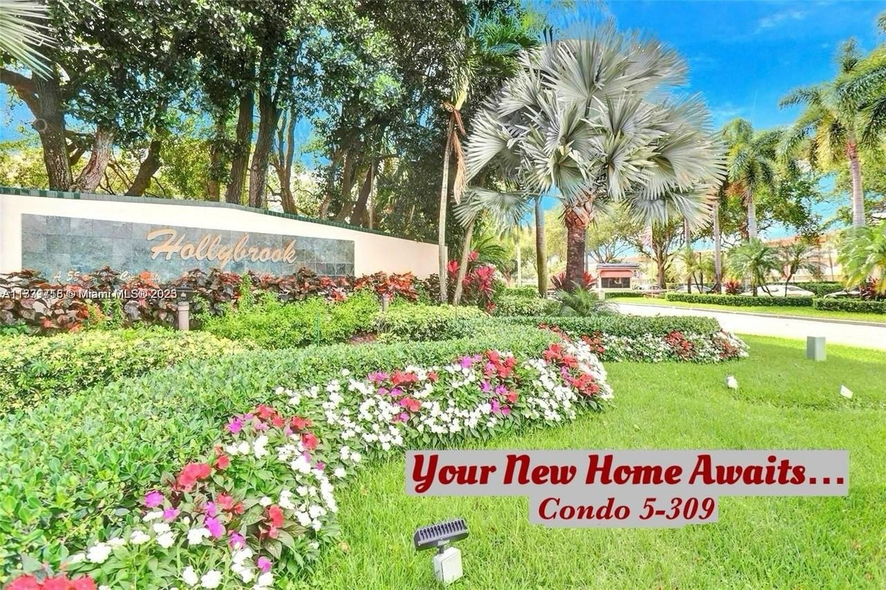 9500 N Hollybrook Lake Dr #309