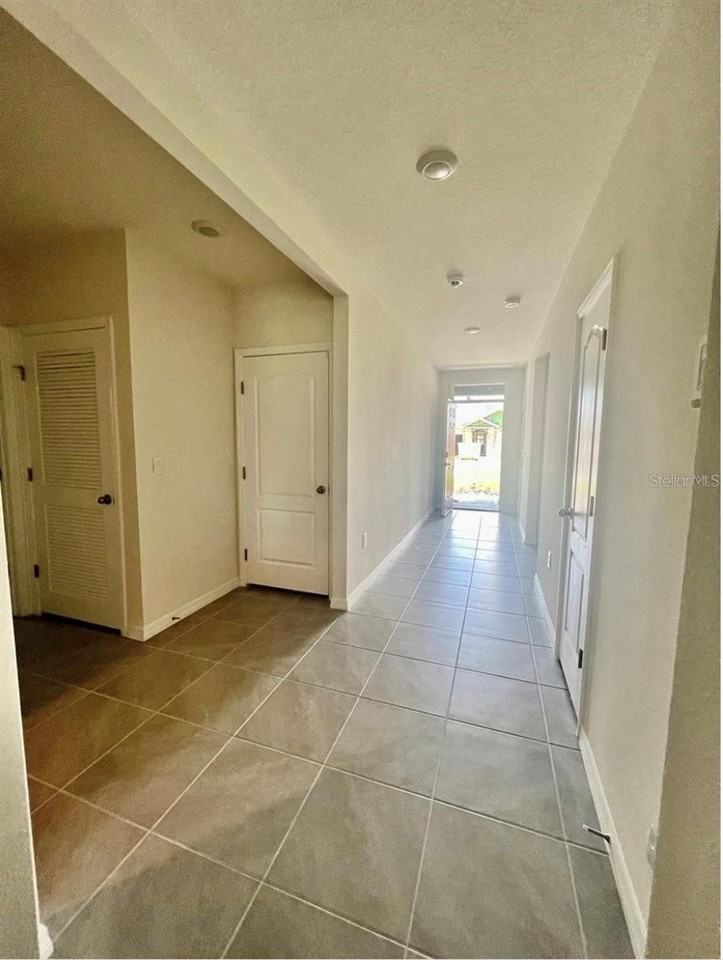 992 Serchio Street - Photo 6 of 34