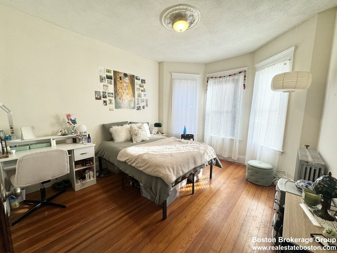 692 Columbia Rd #3 - Photo 4 of 12