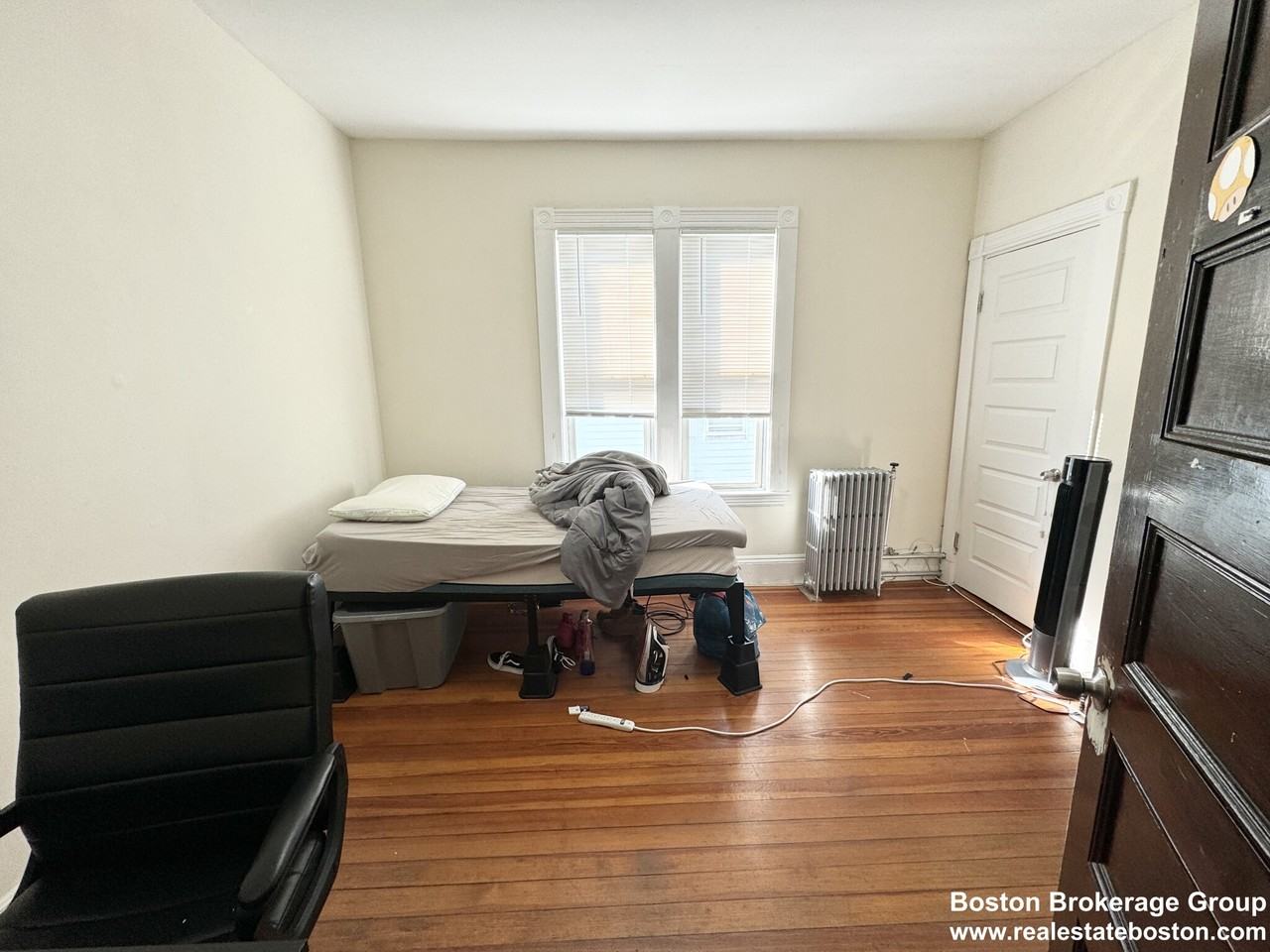 692 Columbia Rd #3 - Photo 7 of 12