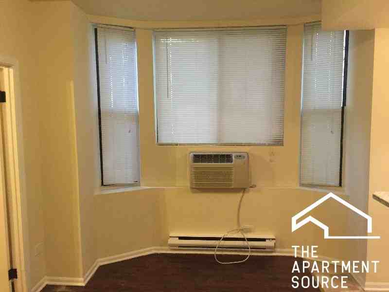 1430 N Dearborn St #301 - Photo 5 of 12