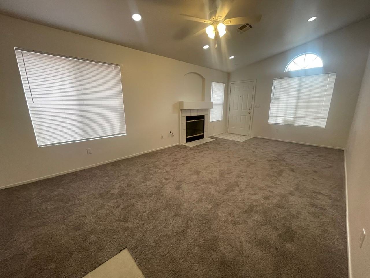 7117 Old Village Ave - Photo 3 of 50