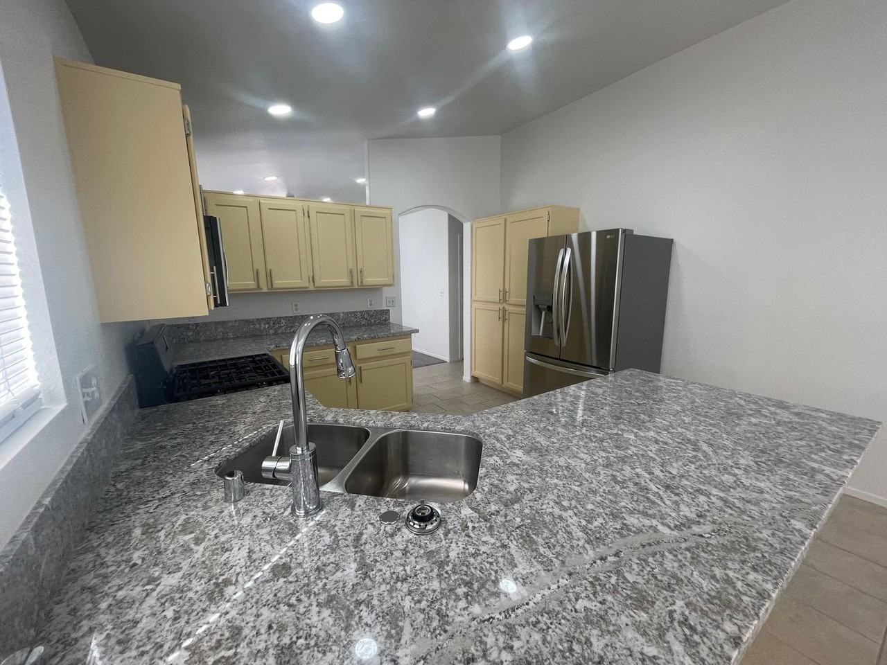 7117 Old Village Ave - Photo 6 of 50