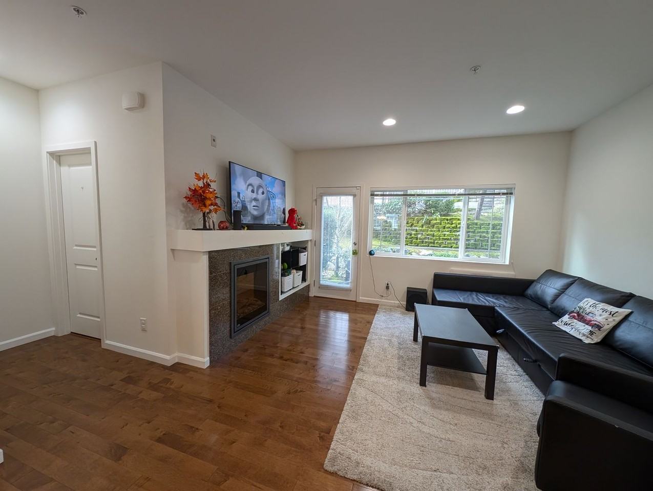 15720 Manor Way #U5 - Photo 3 of 22