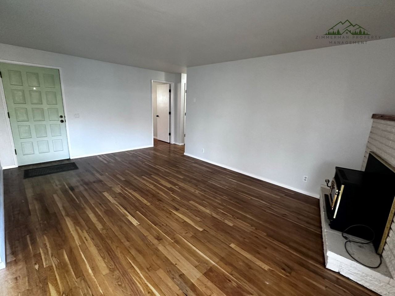 1139 Custom Way - Photo 3 of 15