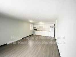 featured image of 1977 Redwood St #102