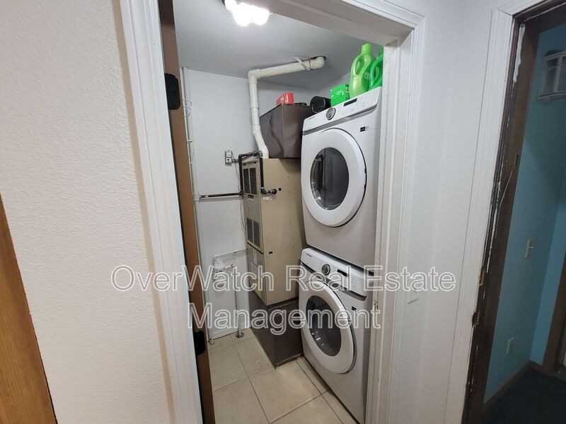 1265 Norman St #1 - Photo 4 of 19