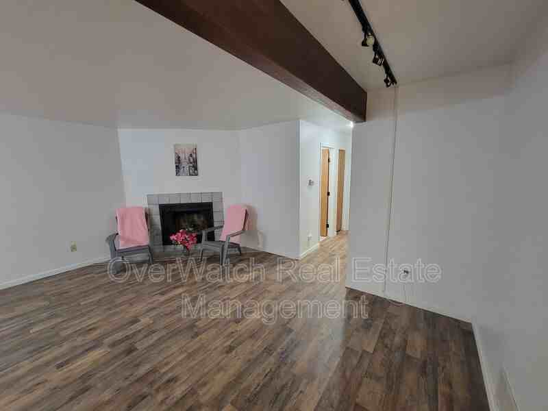 1265 Norman St #1 - Photo 5 of 19