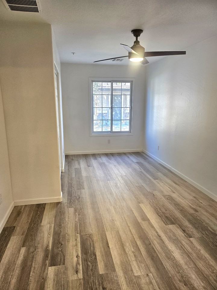 4072 E Jasper Dr - Photo 7 of 47