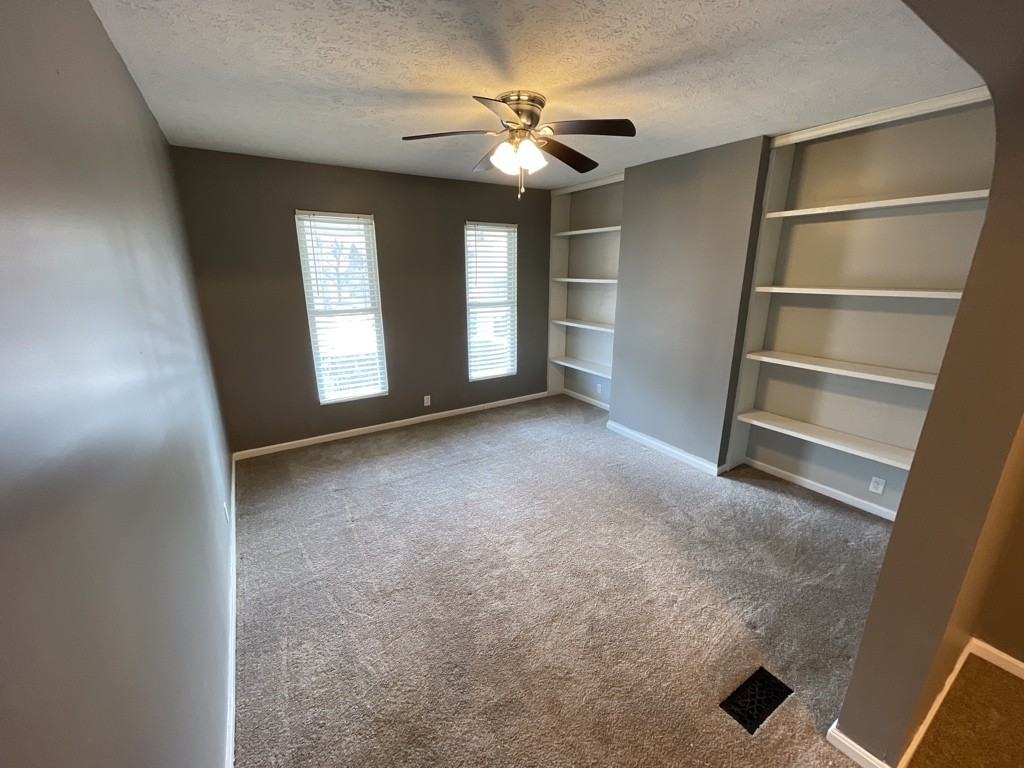 1335 Wyoming St - Photo 2 of 9