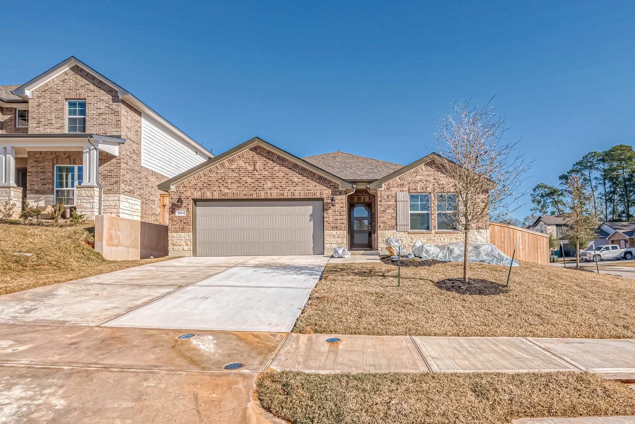 1864 Canyon Live Oak St - Photo 4 of 47