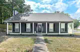 1913 Debswood Dr - Photo 1 of 1