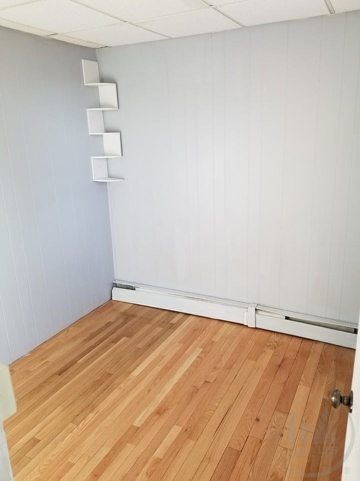 17 South St - Photo 4 of 7