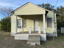 416 W Johnson St - Photo 1 of 1