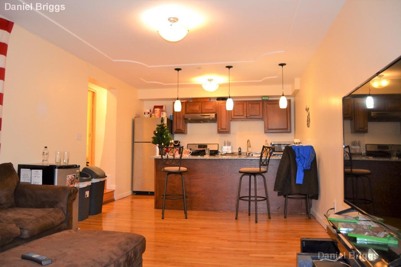 34 Bentley St #1 - Photo 5 of 14