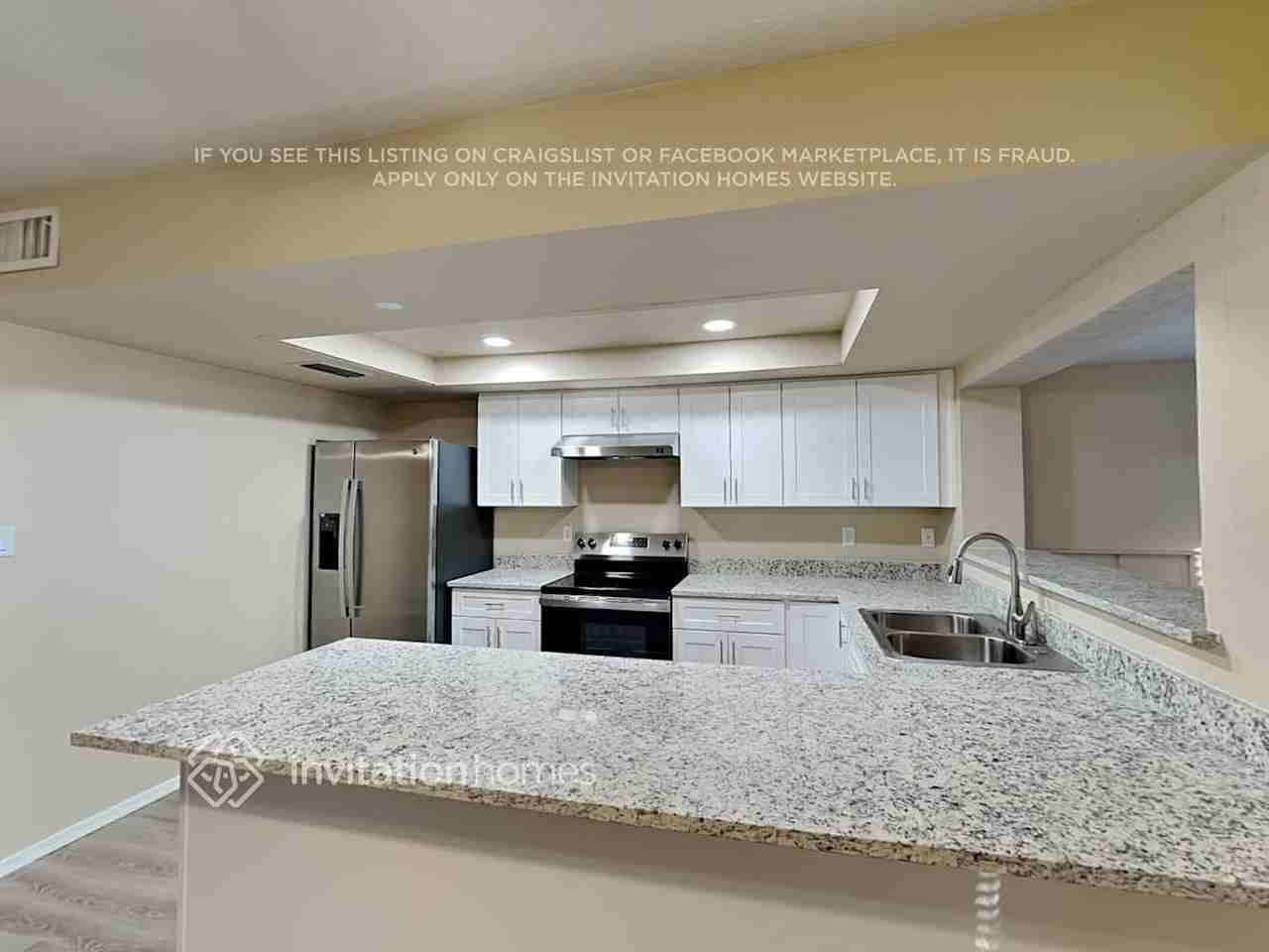 4107 W Desert Hills Dr - Photo 7 of 21