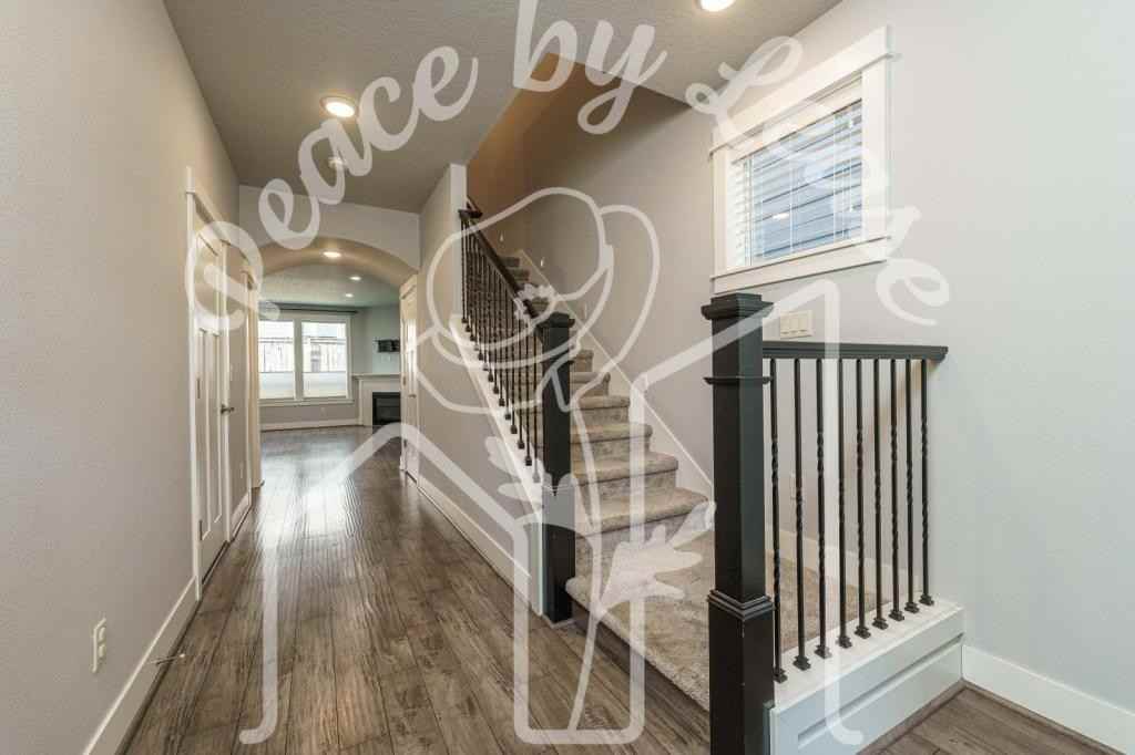2573 Sw Mckenna Pl - Photo 3 of 37