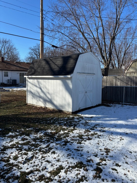 1703 Oakhill Rd - Photo 6 of 19