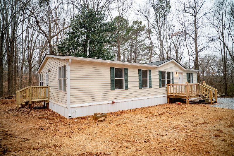 1199 Harmony Church Rd - Photo 3 of 20