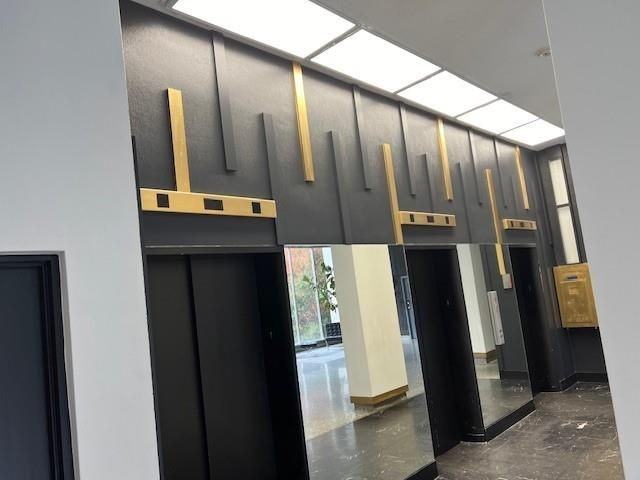 215 Piedmont Ave Ne - Photo 2 of 15