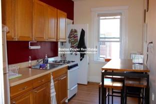 447 Park Dr #1B - Photo 1 of 1