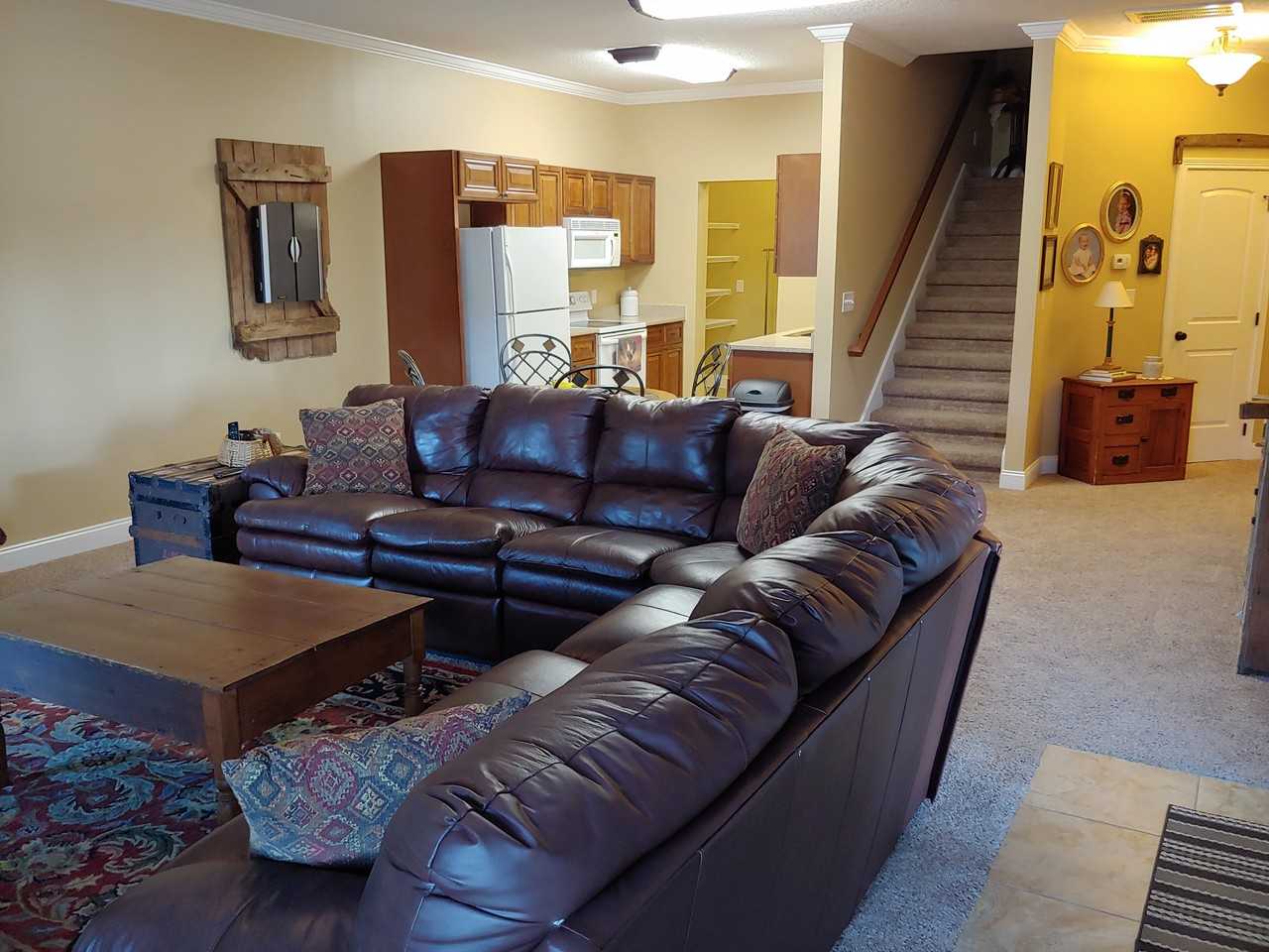 1217 Broaderick Blvd - Photo 2 of 10