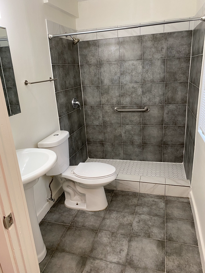 1790 Sw 16th St #B1 - Photo 7 of 7