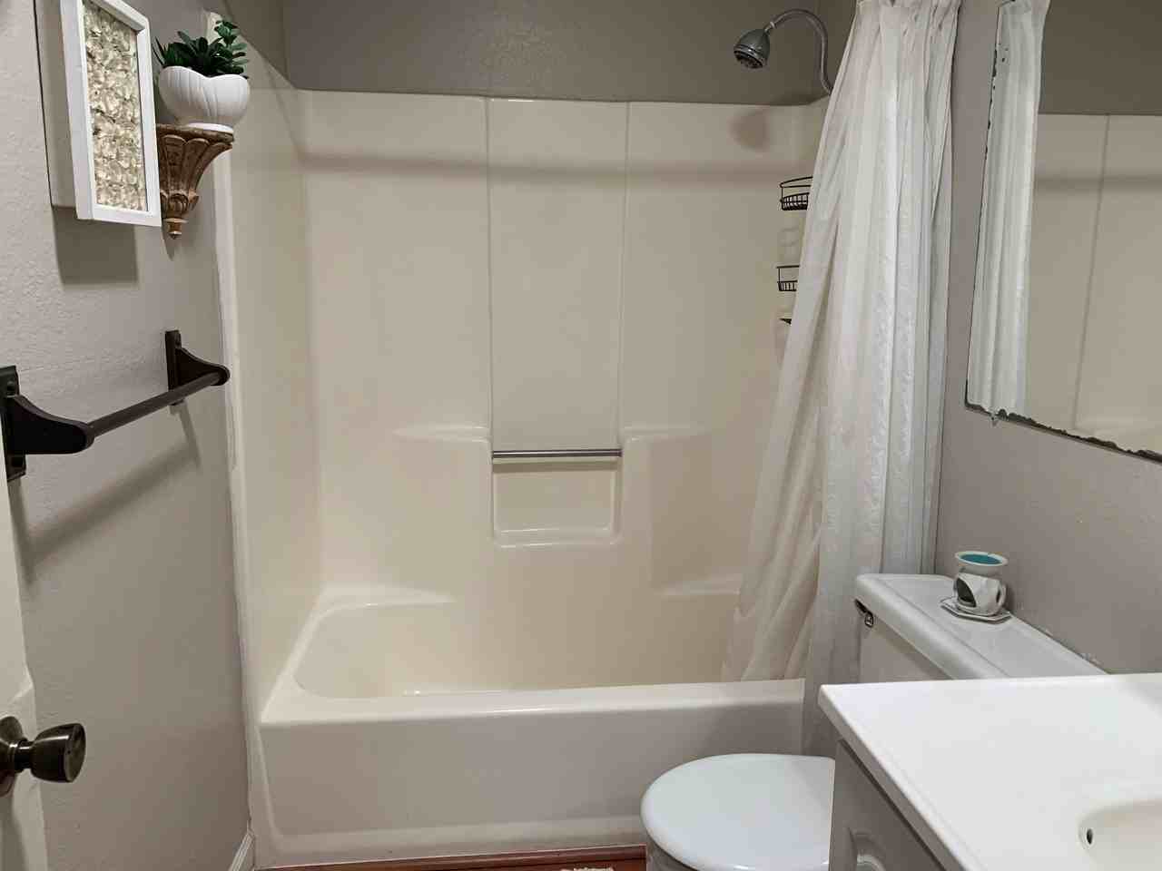 Graymill Ct #NA - Photo 4 of 9