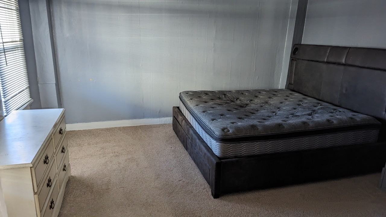 74 W Main St - Photo 2 of 8