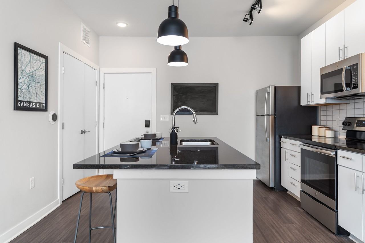 Gallerie Apartments - Photo 5 of 50