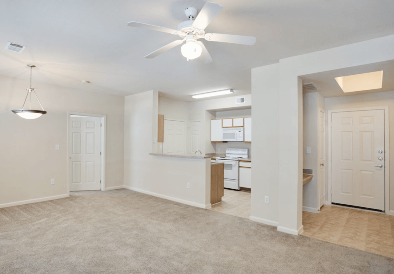 Addison Park - Photo 2 of 15