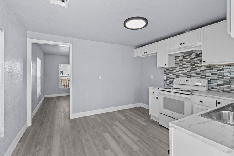 409 N Erskine St - Photo 6 of 13