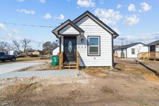308 Marshall Aly - Photo 1 of 1