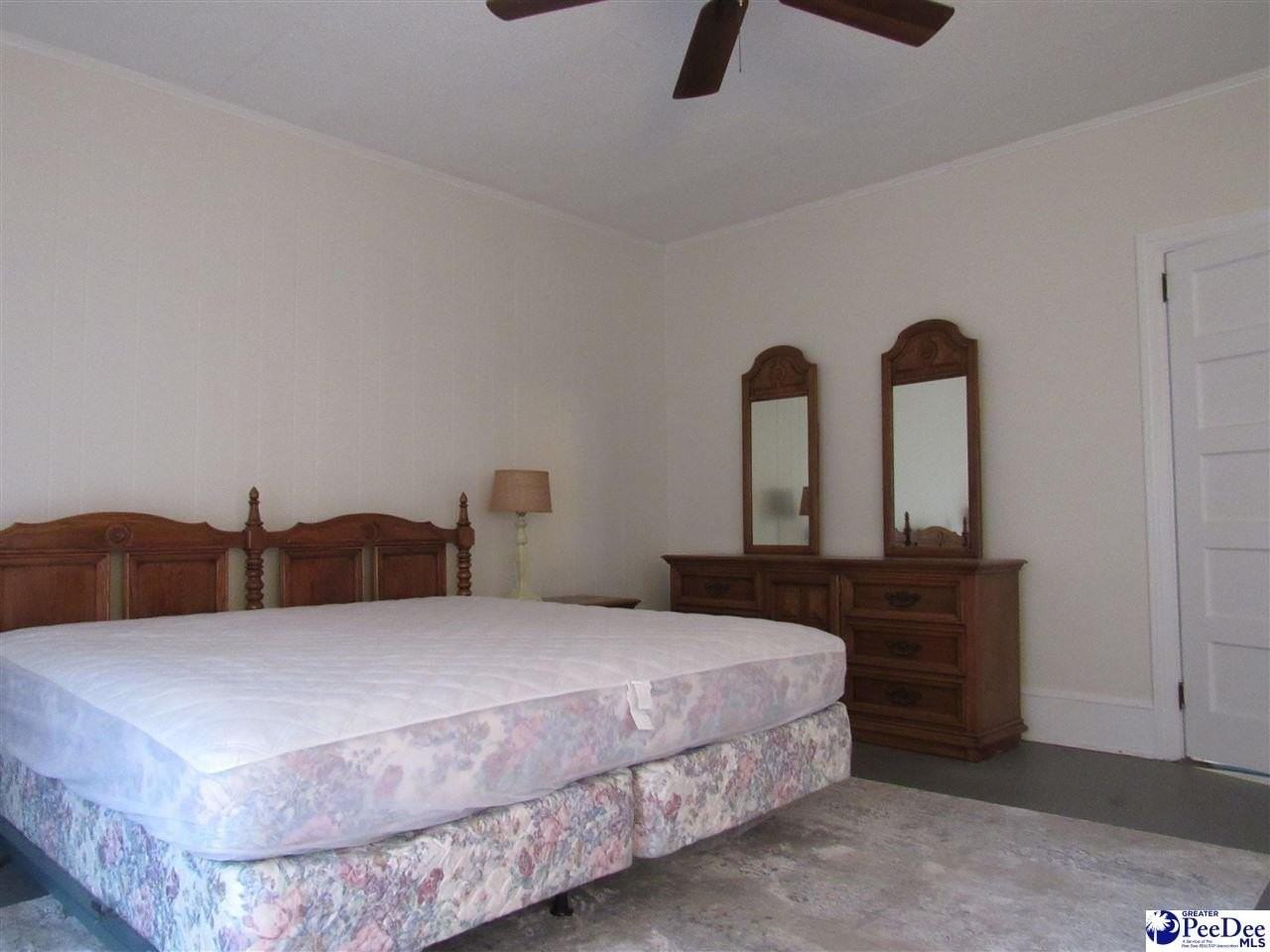 500B W Pine St - Photo 7 of 10