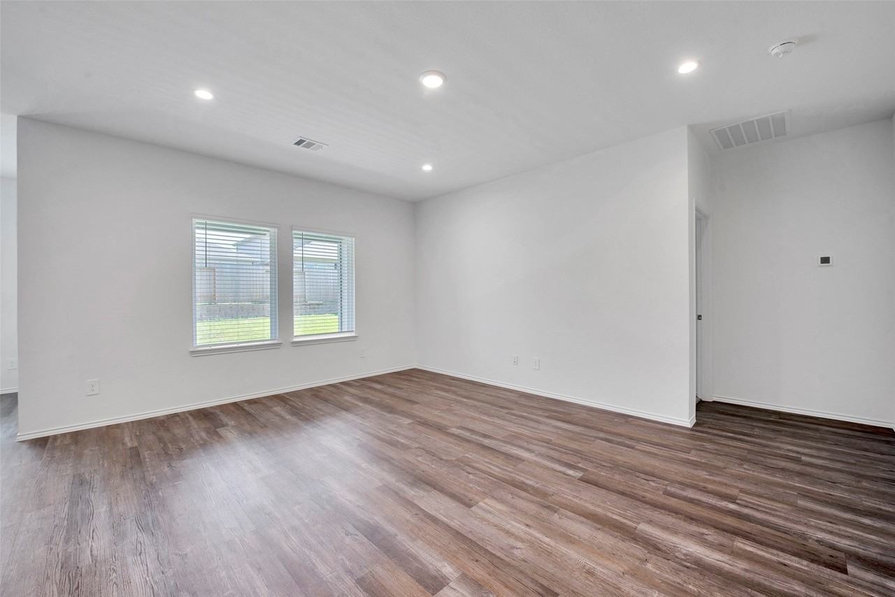 40632 Pine Spruce Ln - Photo 5 of 28