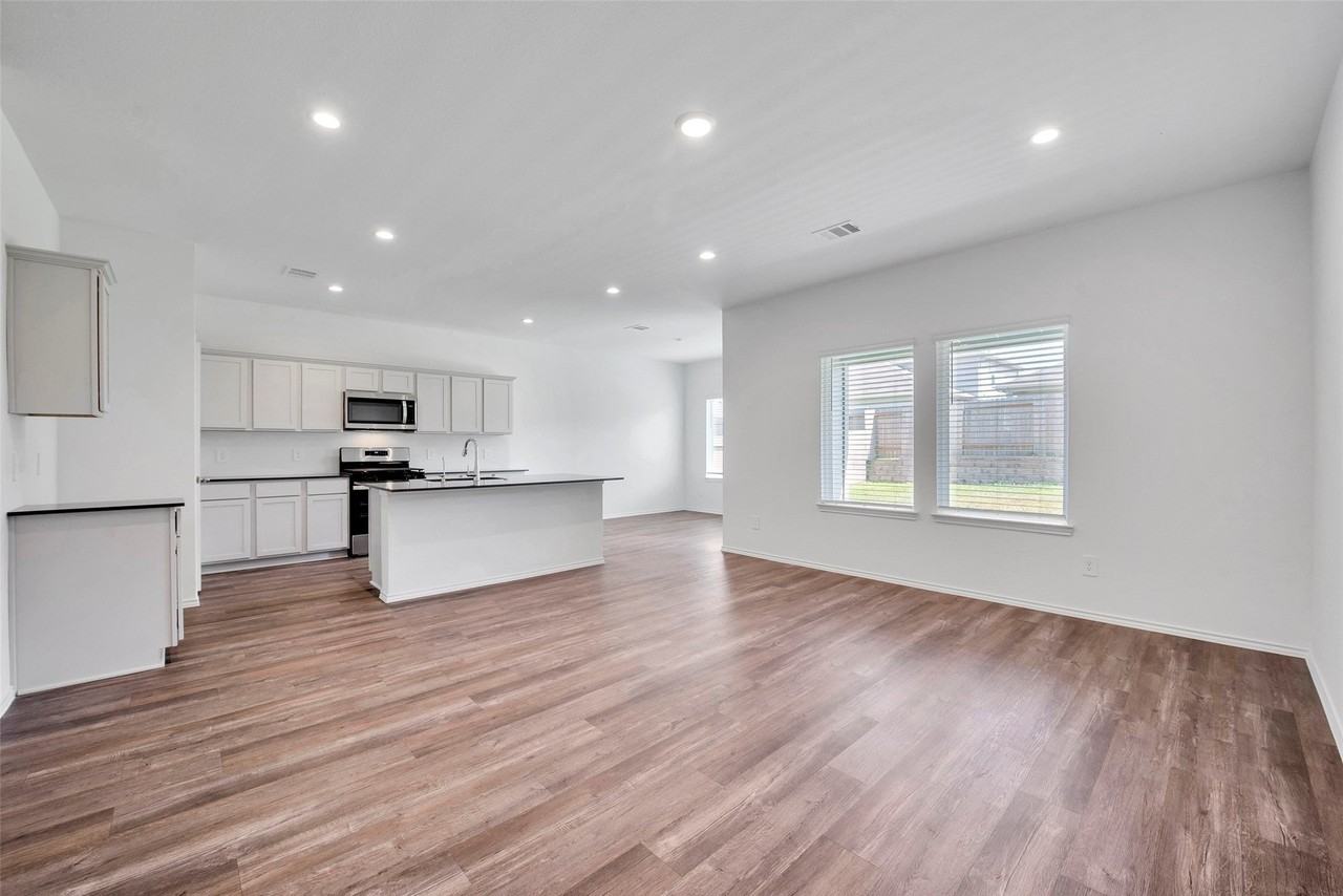 40632 Pine Spruce Ln - Photo 6 of 28