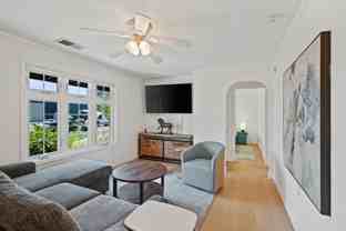 205 Haydon St - Photo 1 of 1