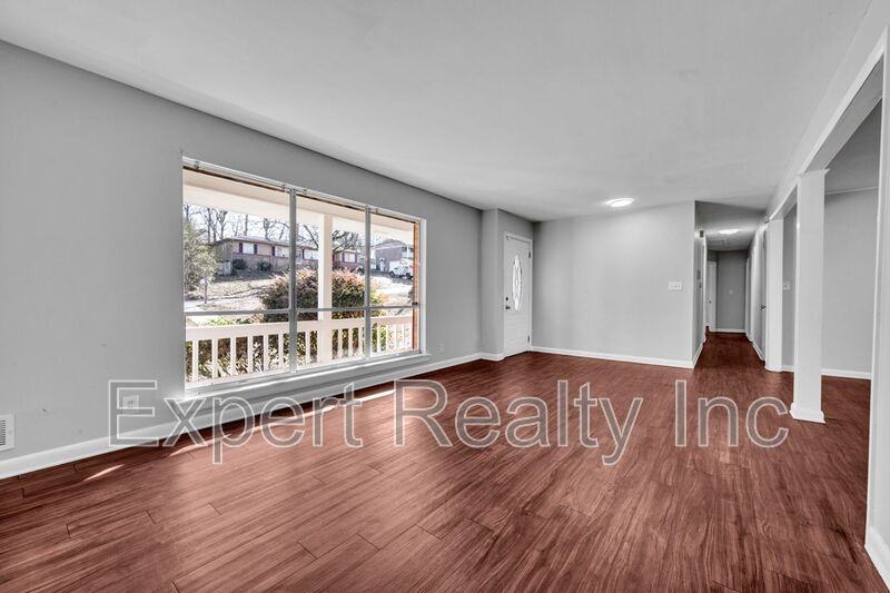 2416 4th St Nw - Photo 3 of 38