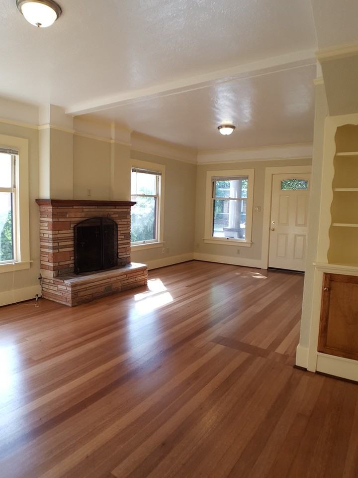 330 W 4th St - Photo 2 of 27