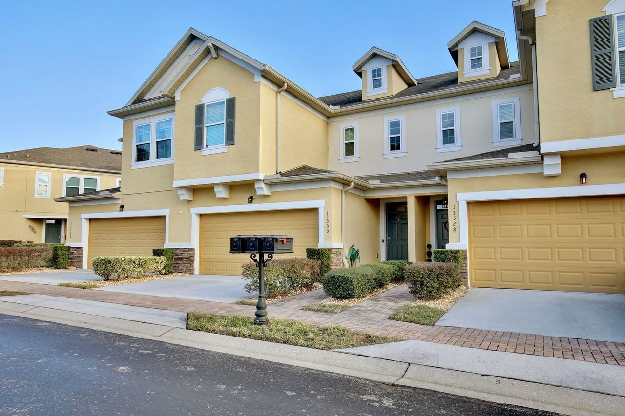 13530 Fountainbleau Dr - Photo 2 of 29