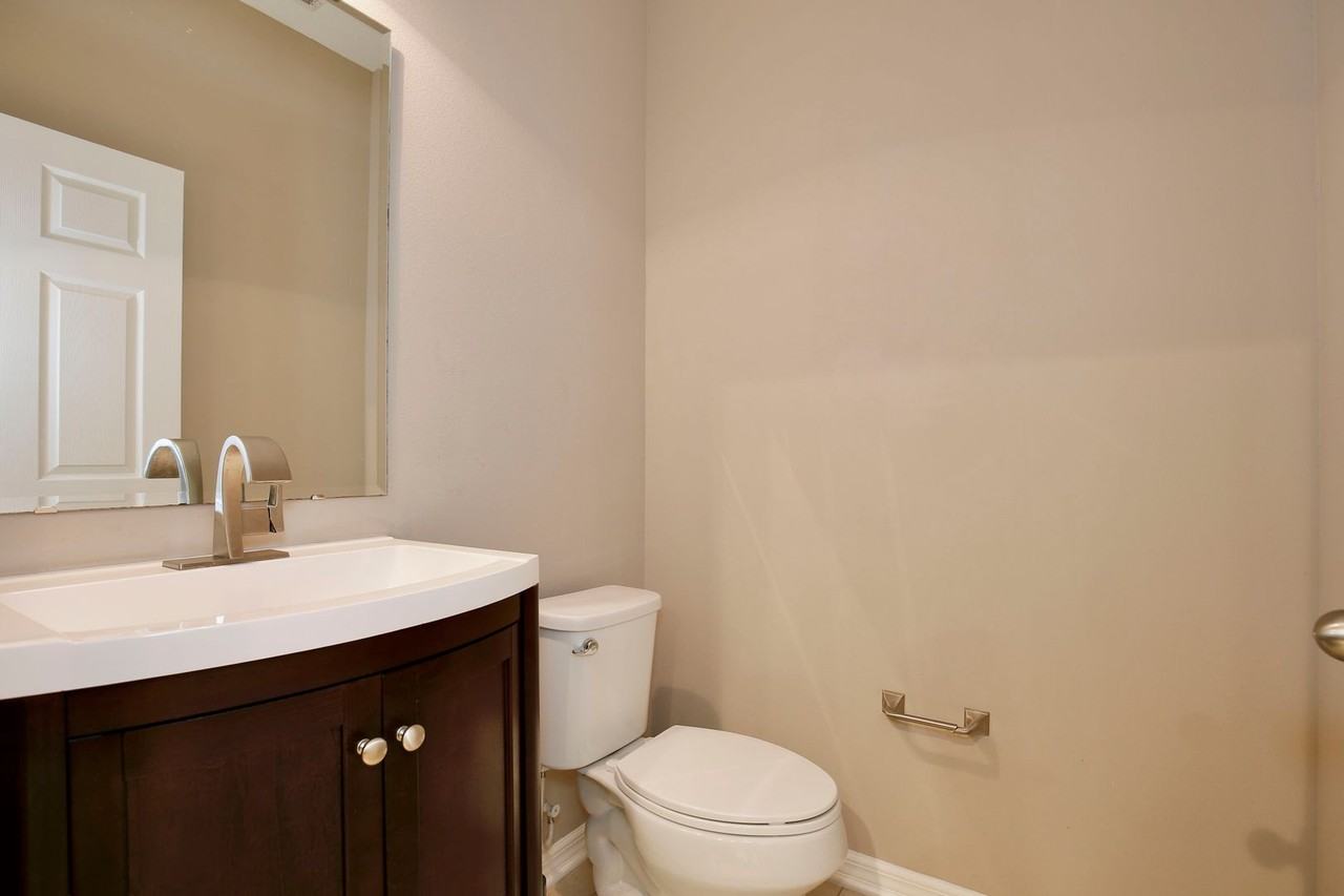 13530 Fountainbleau Dr - Photo 7 of 29