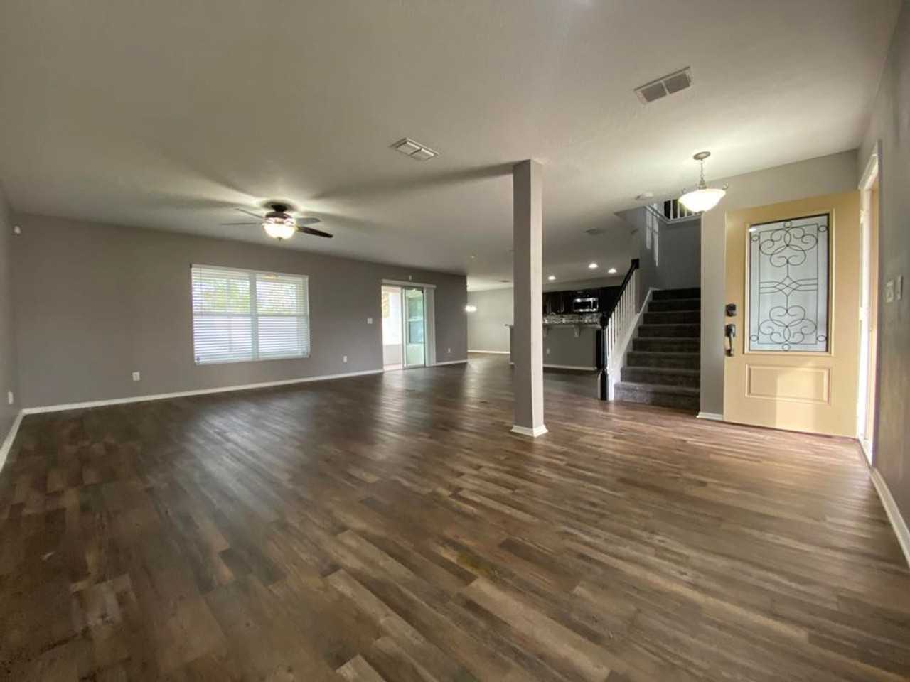 548 Aeolian Drive - Photo 6 of 44