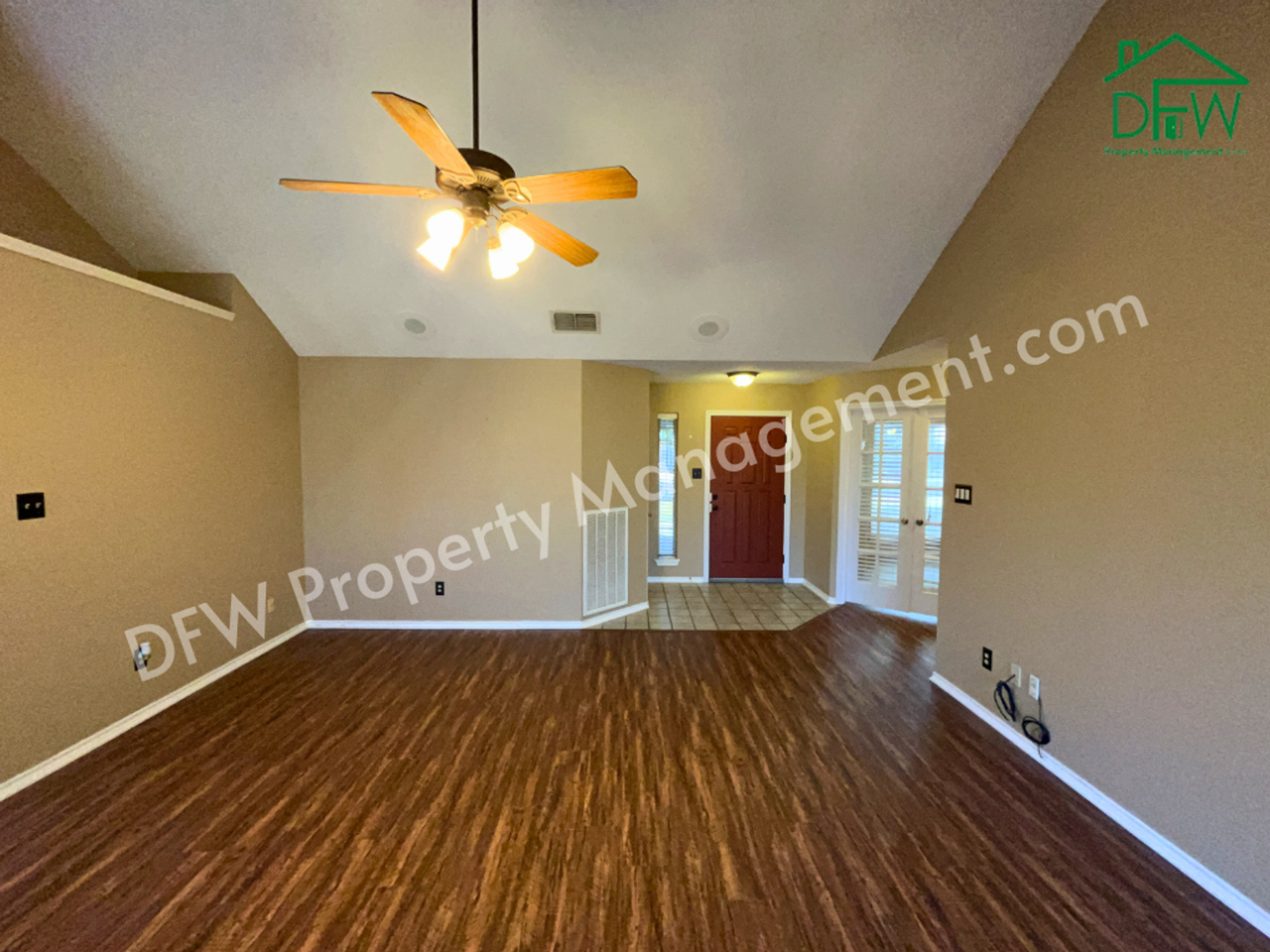 7012 Bernadine Dr - Photo 2 of 40