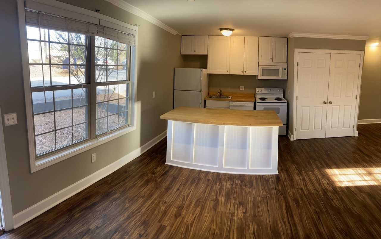 1435 Fernwood Glendale Rd #A - Photo 4 of 21