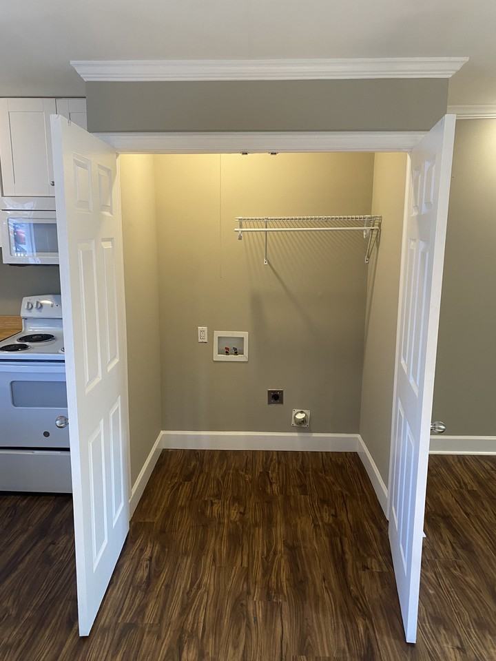 1435 Fernwood Glendale Rd #A - Photo 5 of 21