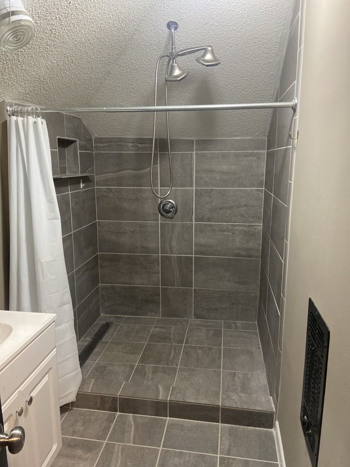 581 W Main St #A - Photo 6 of 20