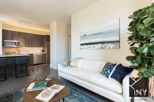 featured image of West St #2101