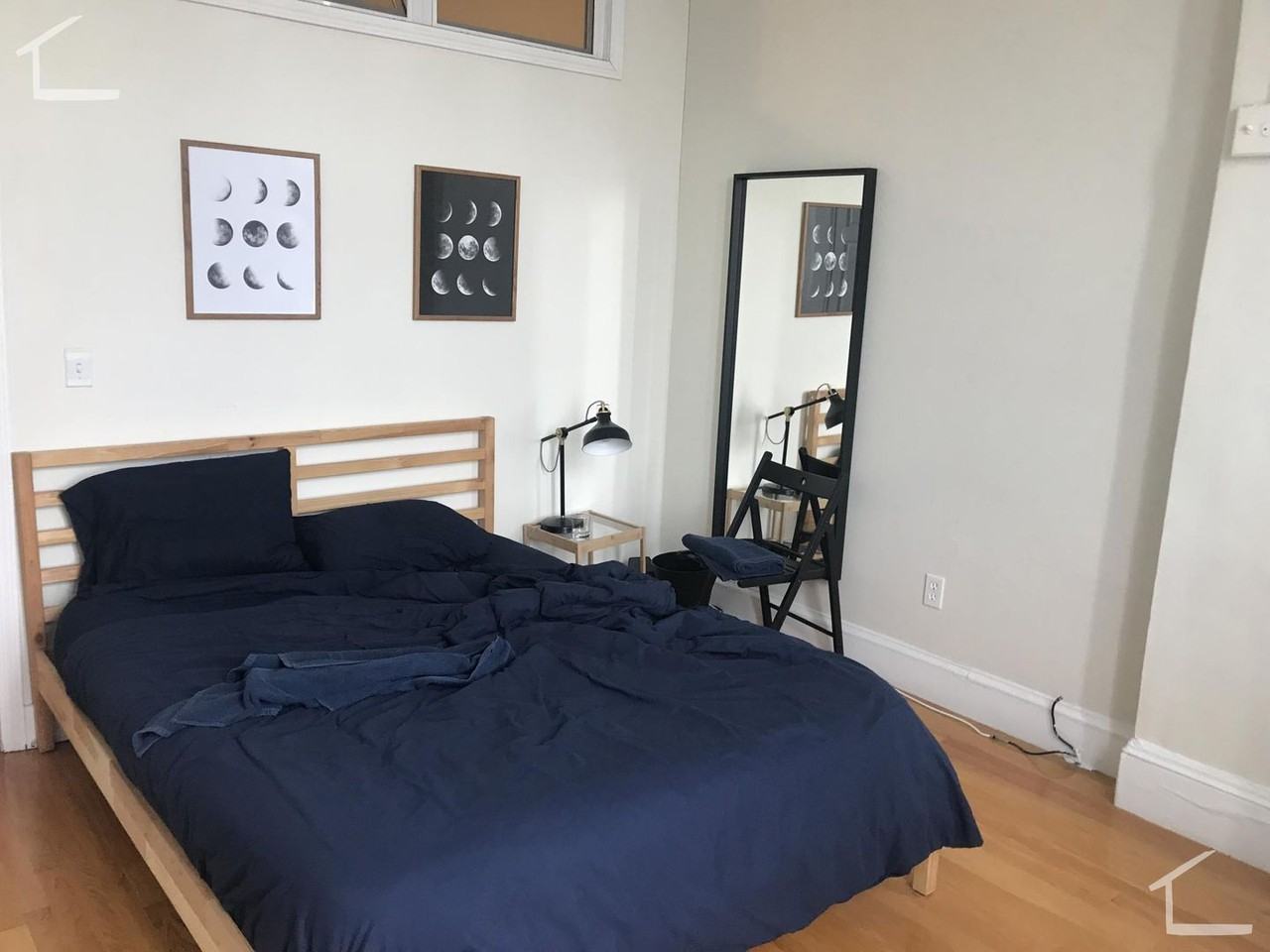 41 Bay State Rd - Photo 2 of 7